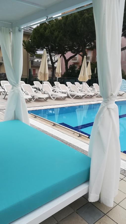 Residence Atlantico Τζεσόλο Λίντο Εξωτερικό φωτογραφία